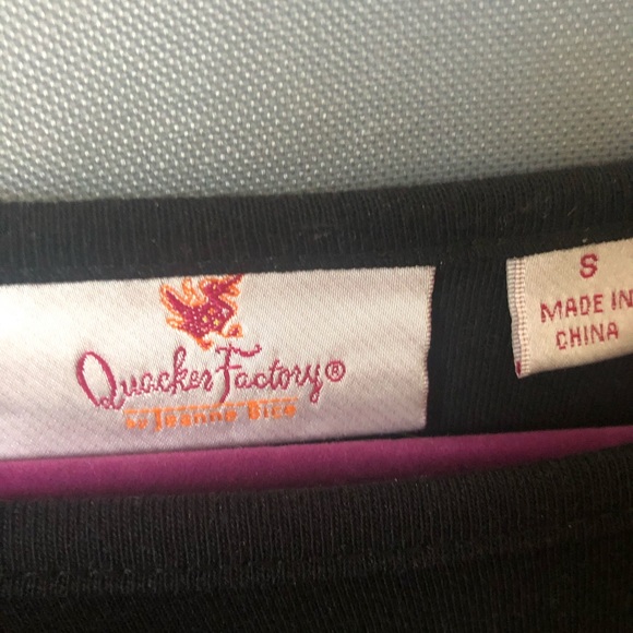 Quaker factory Christmas blouse - Picture 3 of 3